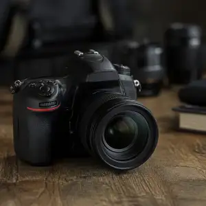 Nikon Zrcadlovka